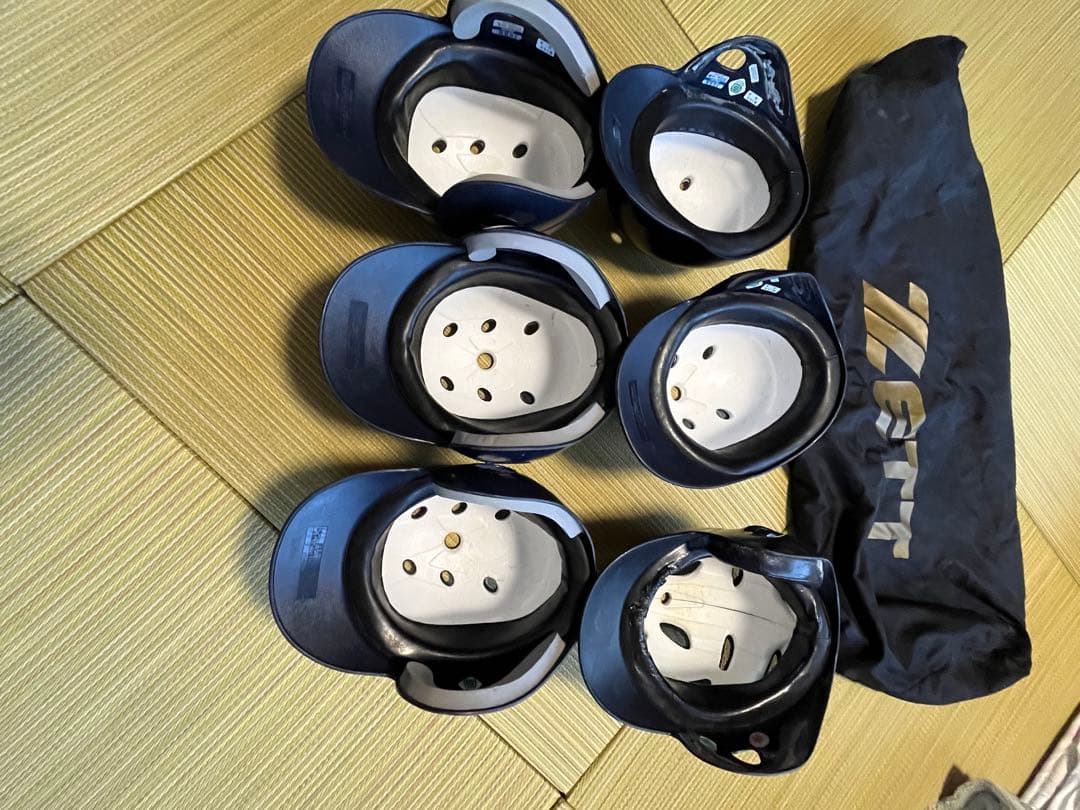 ミズノ野球ヘルメット（ヘルメットケース付き）