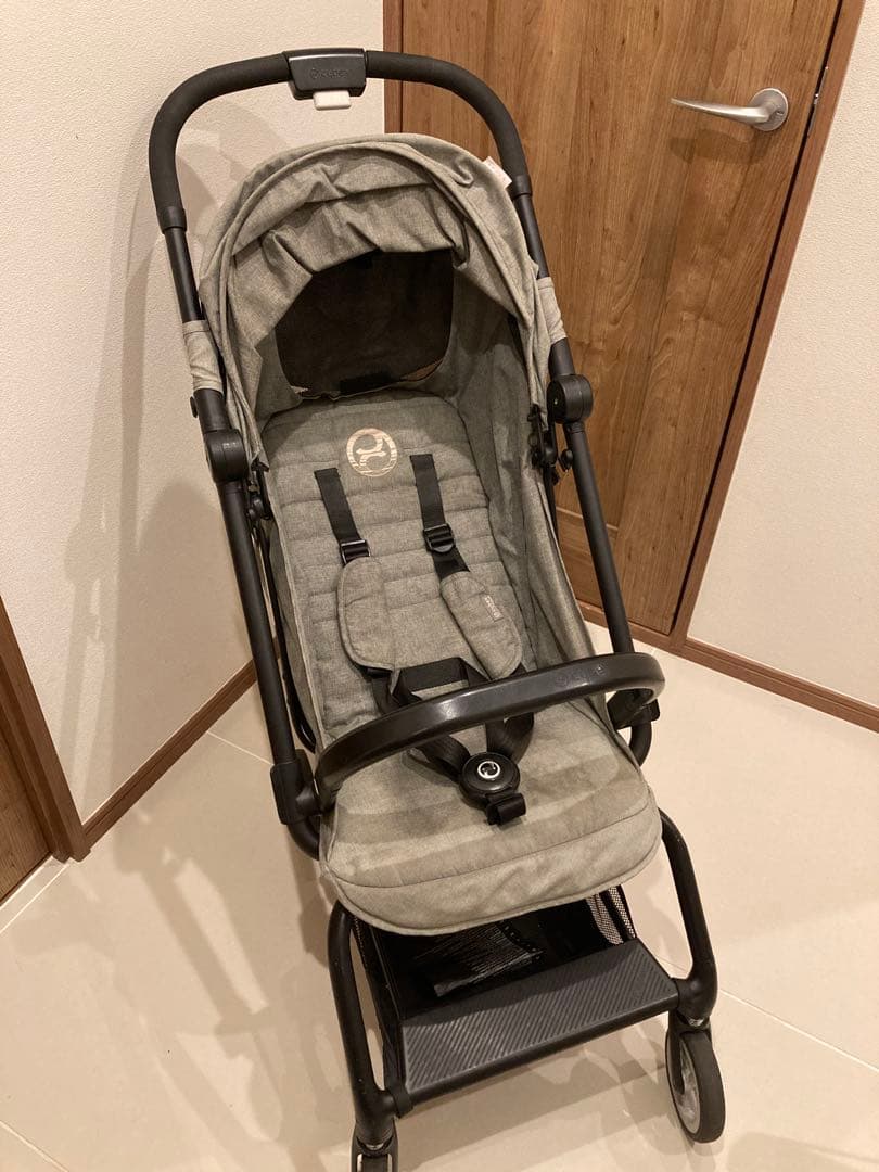 cybex EEZY S サイベックスイージーエス 超軽量ベビーカー