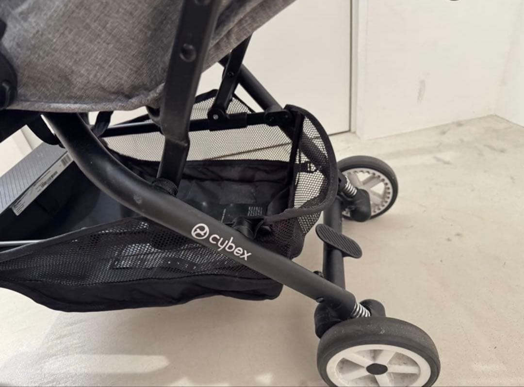 JOY様限定✨美品　Cybex EezyS イージーS グレー　伊勢丹限定