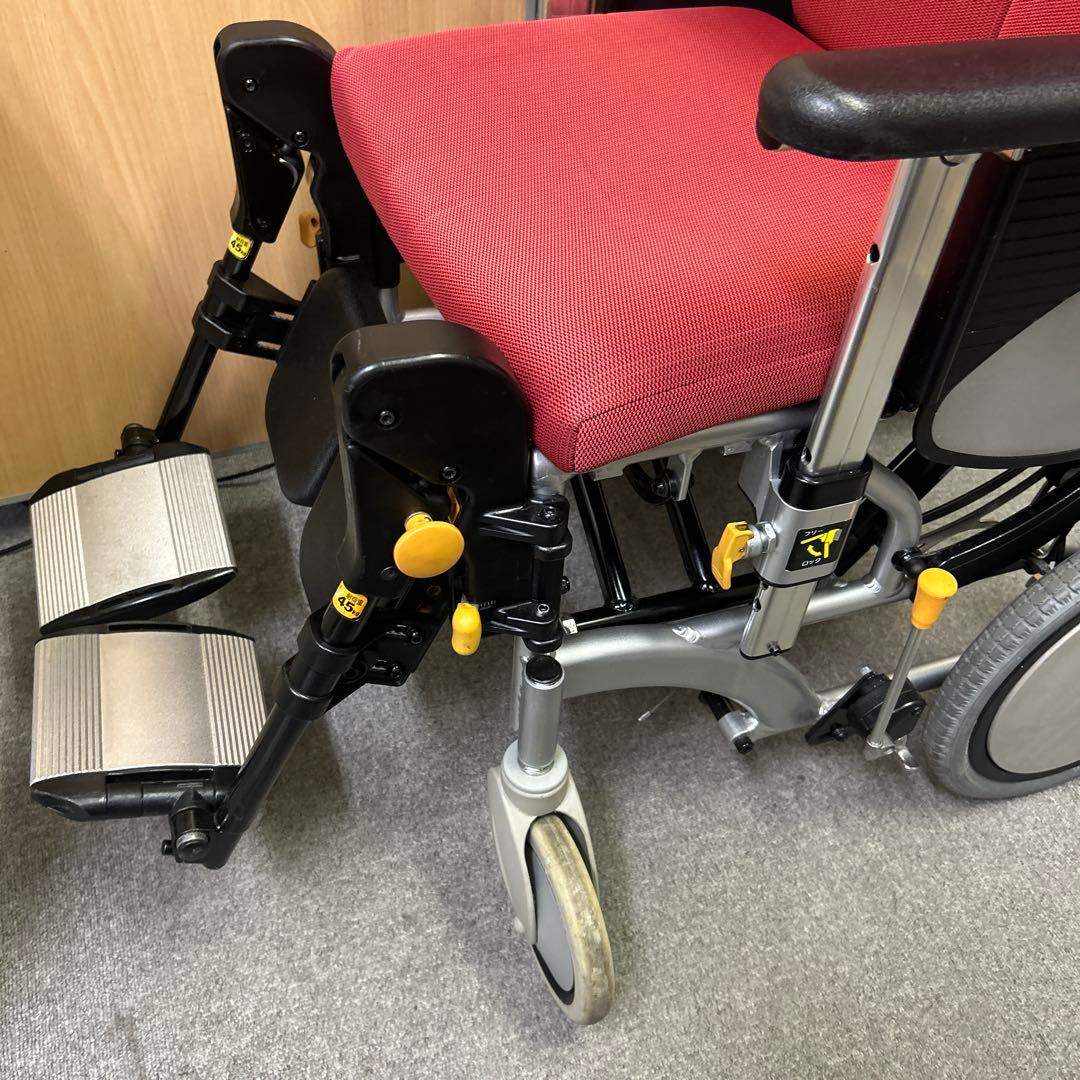 オアシス 介助型　車椅子 赤 CS-12TRS　リクライニング