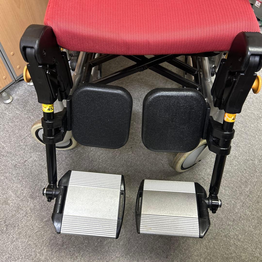 オアシス 介助型　車椅子 赤 CS-12TRS　リクライニング