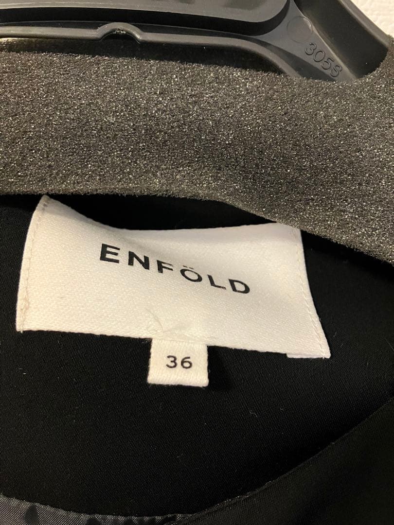 ENFOLD ノーカラーダウンコート