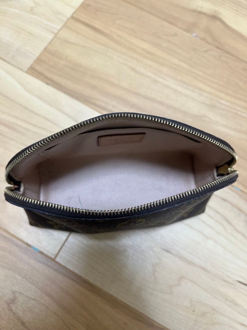 【最終値下げ】Louis Vuitton モノグラム ポーチ