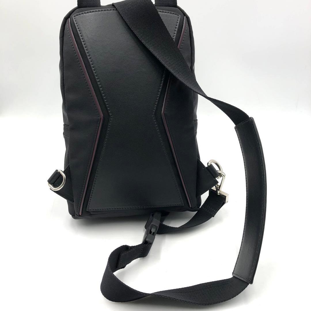 希少 美品 ジバンシー ダウンタウン ボディバッグ ナイロン レザー ブラック