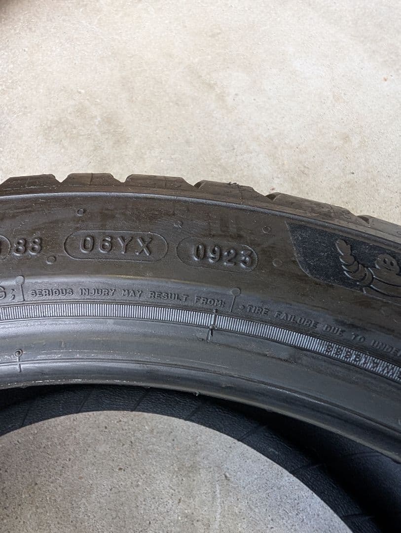 送料込み245/40ZR18 MICHELIN PILOT SPORT2本セット