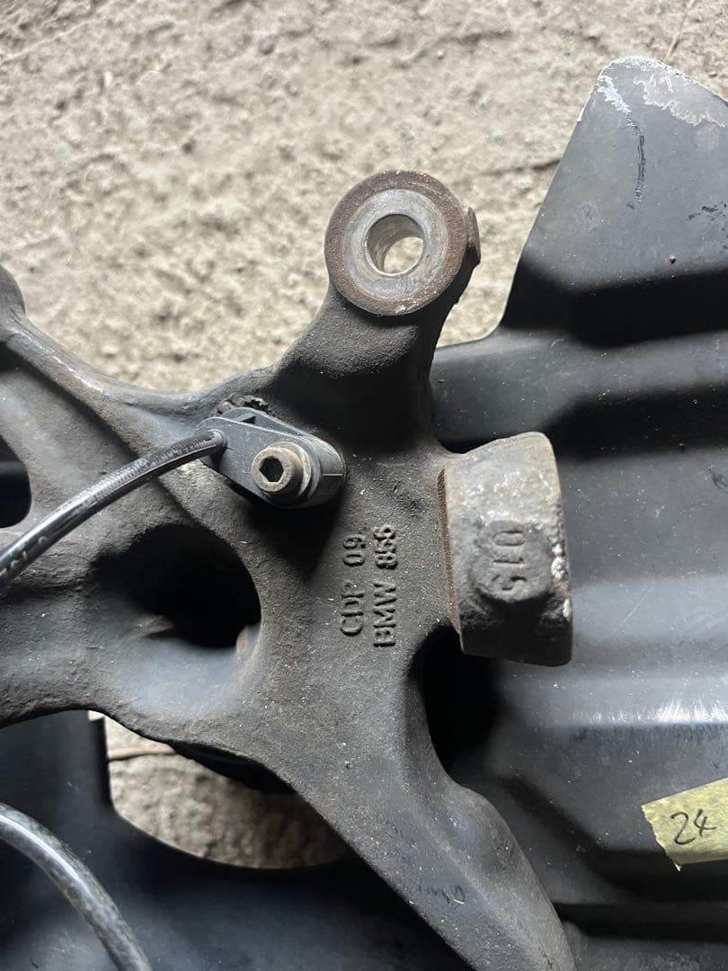  e46m3 純正フロントナックル　ハブ　手渡し希望