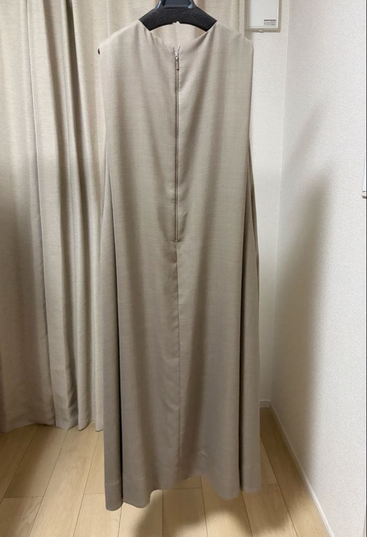 ebure ウールブレンド ノースリーブロングワンピース