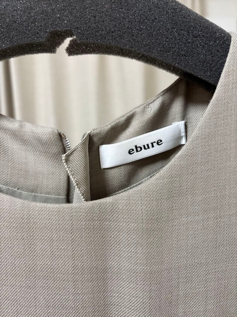 ebure ウールブレンド ノースリーブロングワンピース