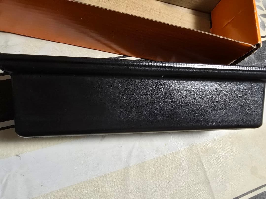 最大値下‼️LE CREUSET ル・クルーゼ　テリーヌ・レクタ 32cm 鋳物