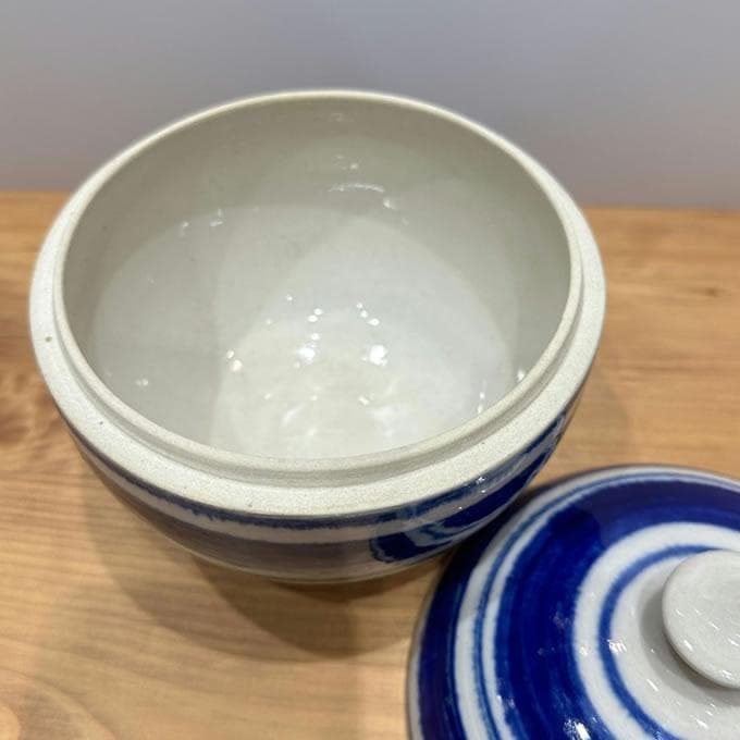 １点物　やちむん　沖縄 大嶺工房　大嶺實清　呉須染付合子