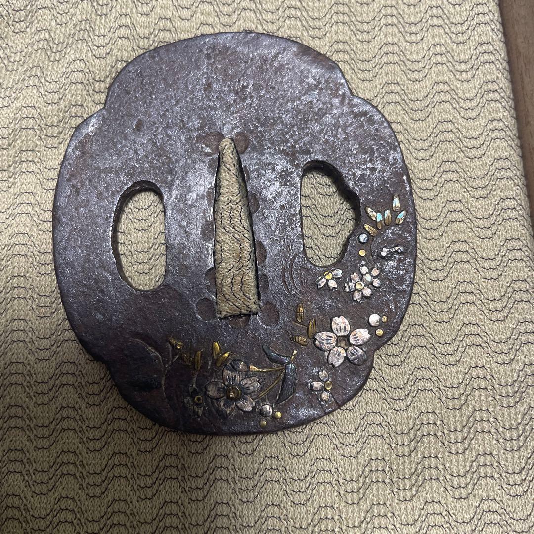 鐔