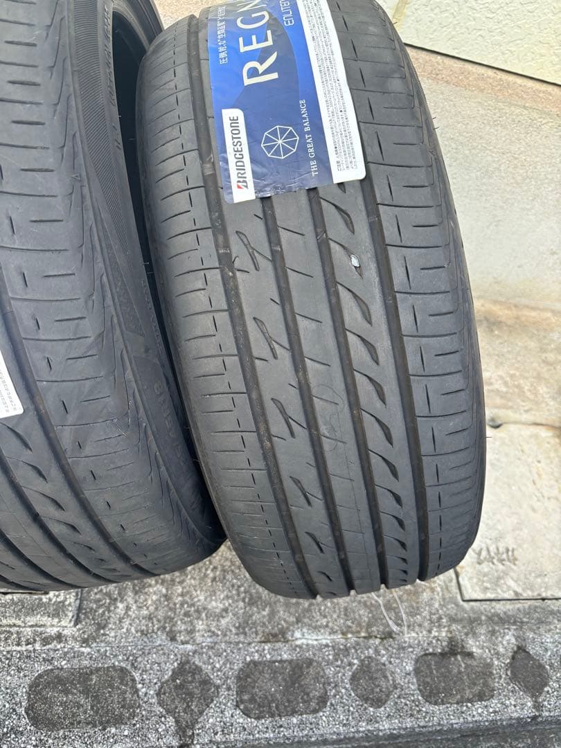 レグノ225/45R18