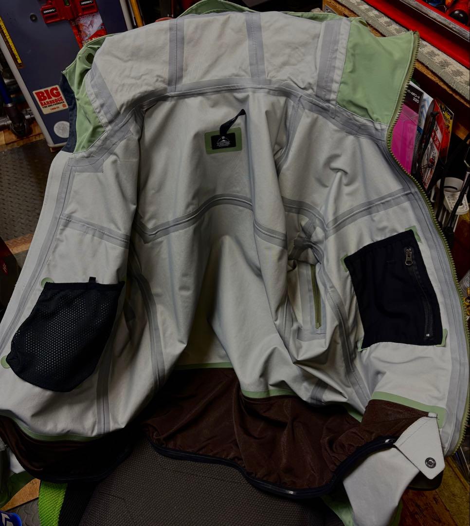 P.RHYTHM プリズム PEAK JACKET サイズL
