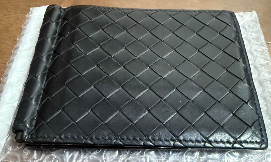 【BOTTEGAVENETA ボッテガヴェネタ】 マネークリップ　財布　黒