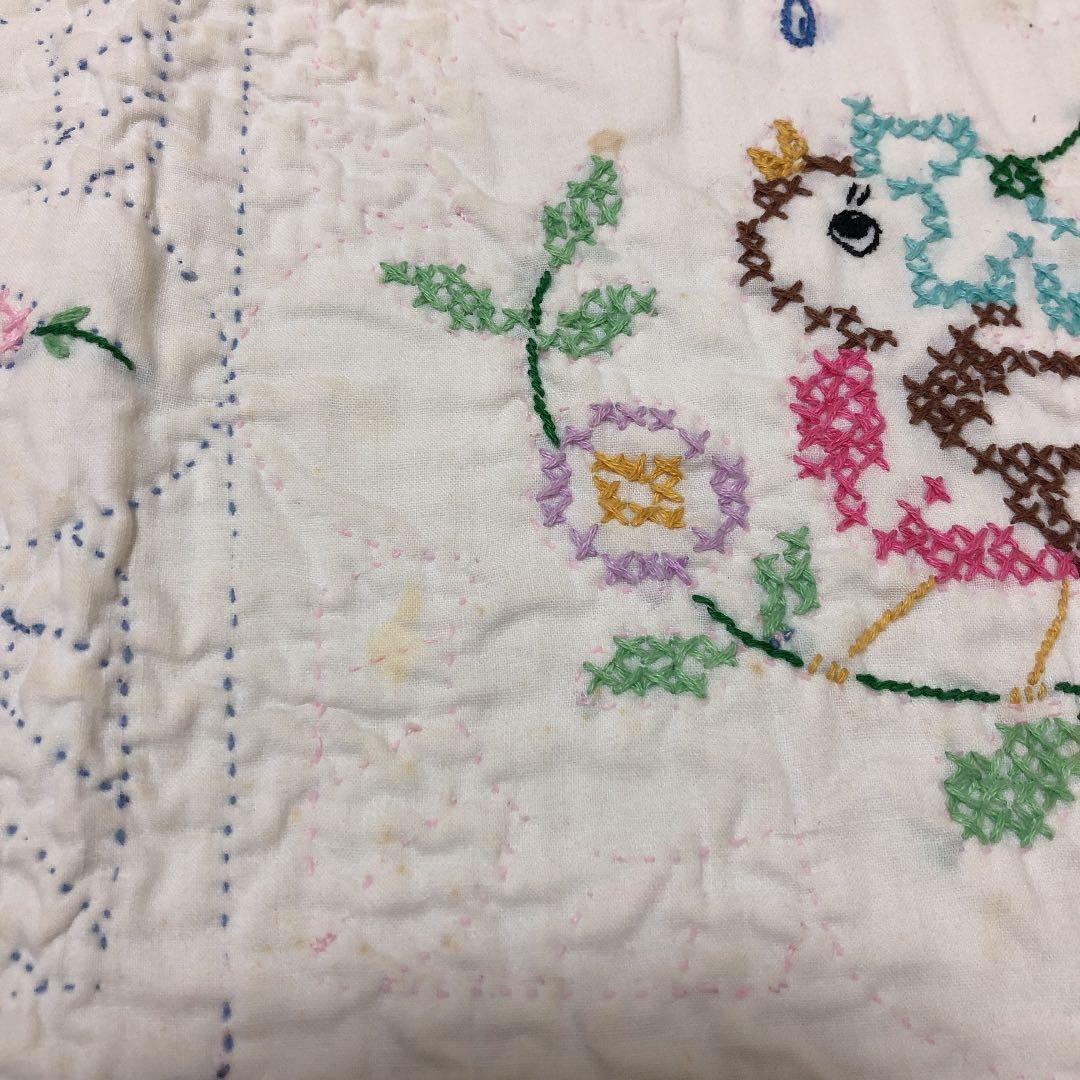 アンティークキルト  刺繍  レトロ　昭和