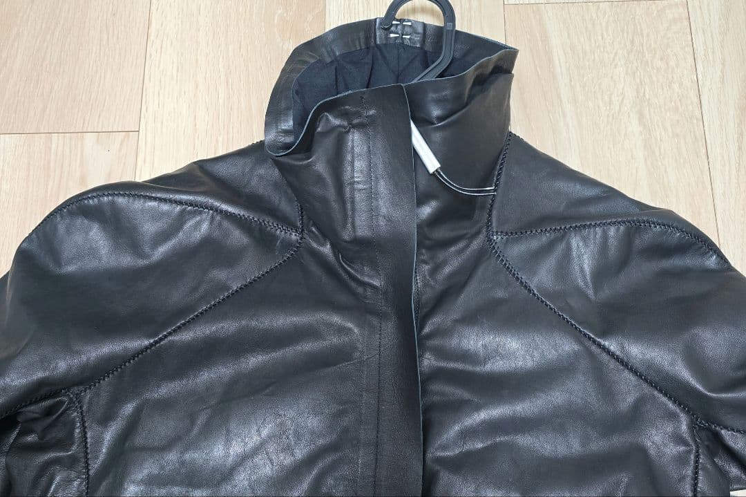 ブラック　レザー　ダウン　ジャケット　アイザックセラム