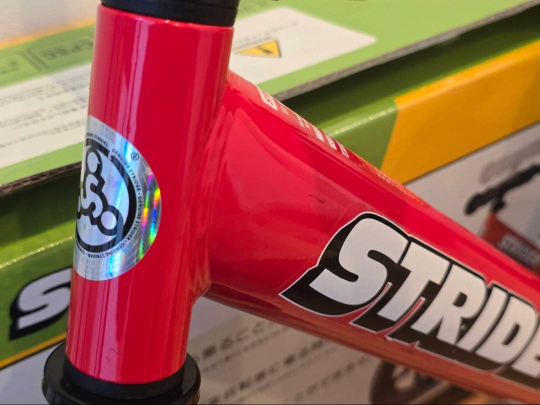 錆小　　美品　STRIDER 12 Sport バランスバイク レッド