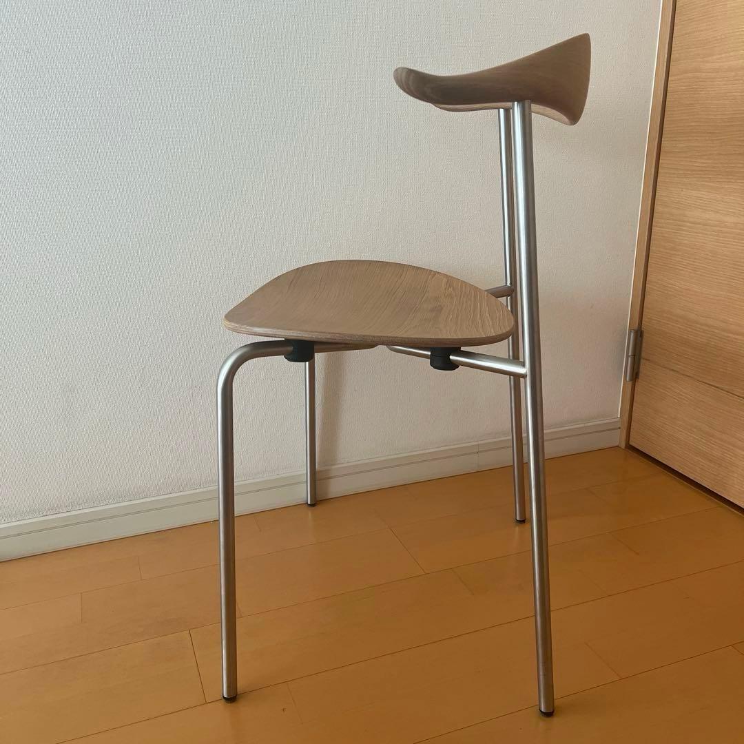 Carl Hansen & Son カールハンセン＆サン CH88T 一脚