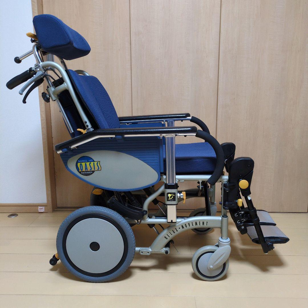 ティルト＆リクライニング連動式コンパクト車椅子　オアシス