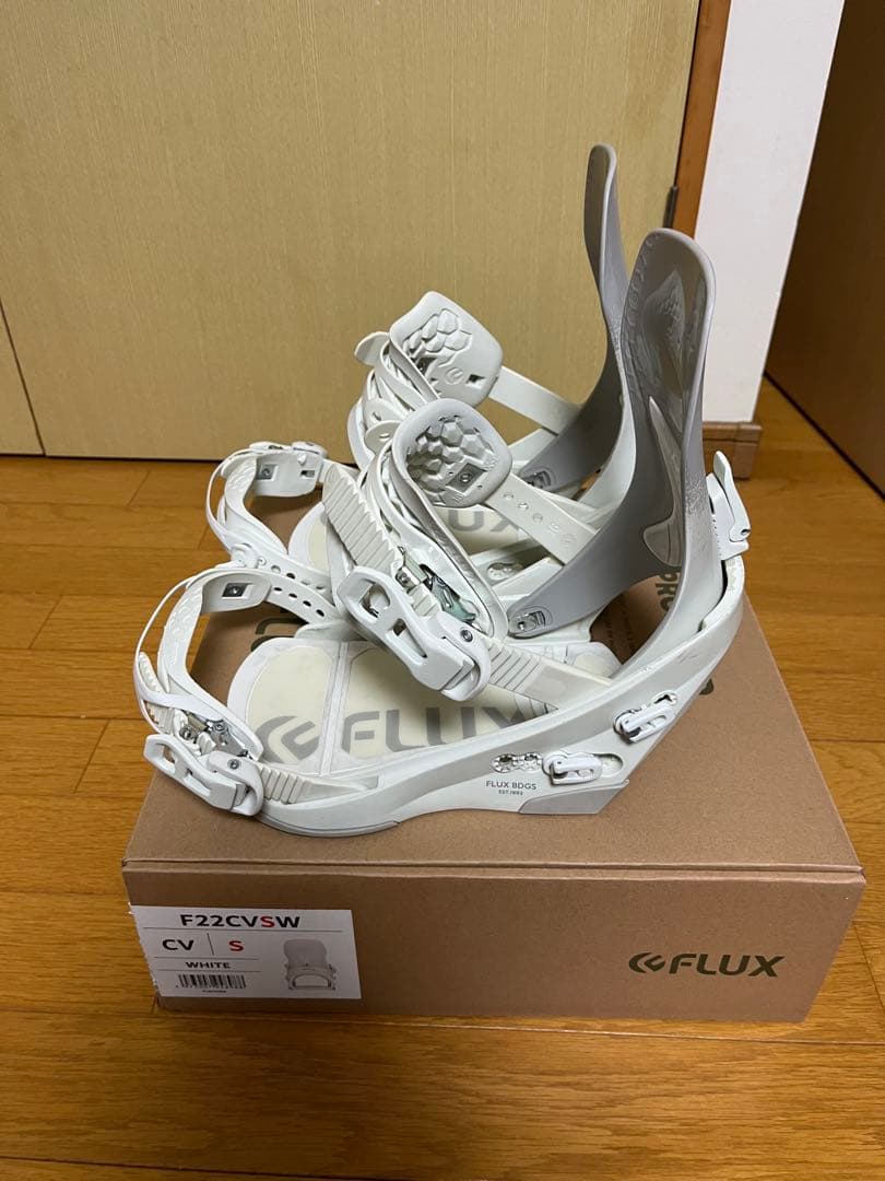 FLUX 21-22 CV バインディング　Ｓサイズ