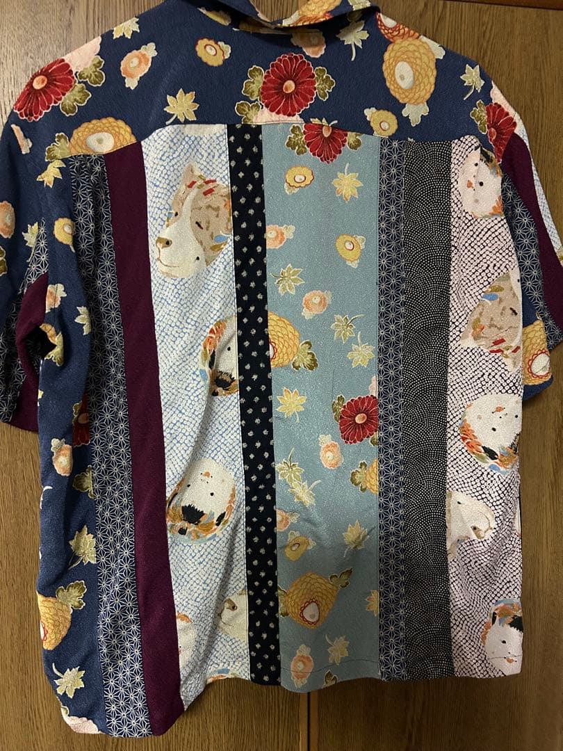 ワンダフルワールドの和柄シャツです。