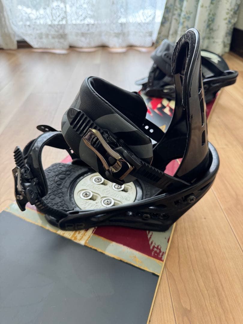 SALOMON Assassin152×FLUX(フラックス)PR Mサイズ