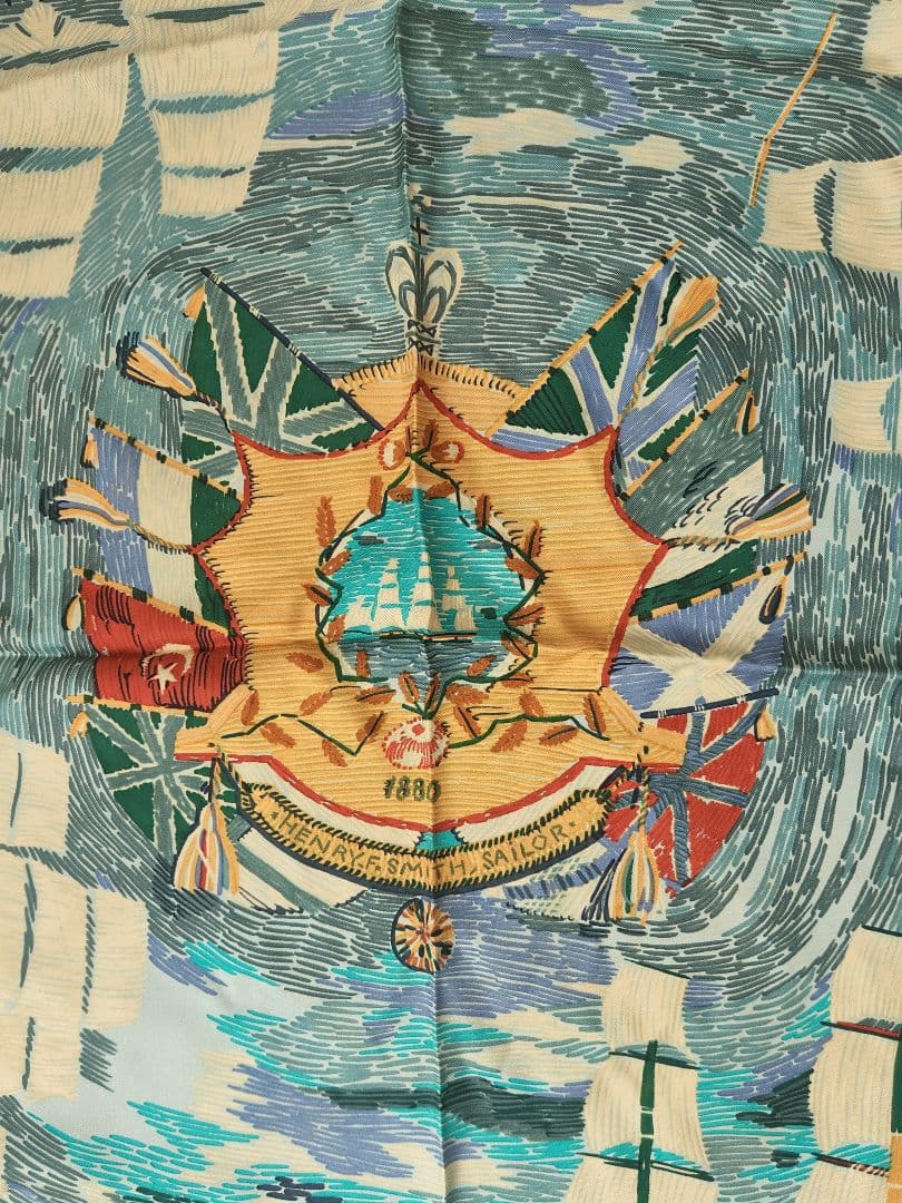 あやこ　エルメス スカーフ