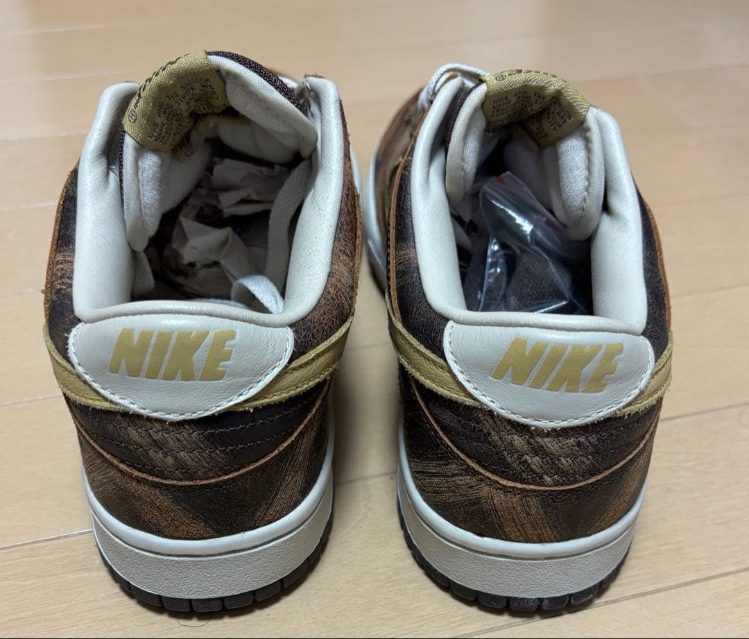 ナイキ NIKE ダンク ロー プレミアム \"グラウンジパック\"