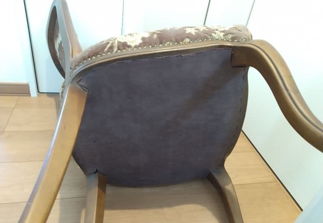 テーブル送料込　カリモク　最高級Domani　猫脚ダイニングセット　椅子送料別