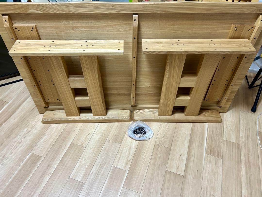 美品 タモ無垢材使用 ダイニングテーブル 福岡直接引取限定