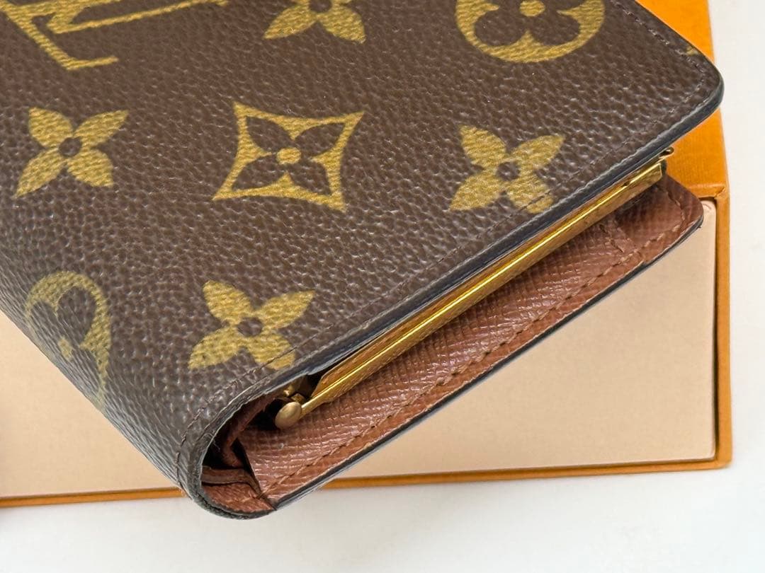 美品！ルイヴィトン　ポルトモネ・ビエ　ヴィエノワ　がま口付き二つ折り財布