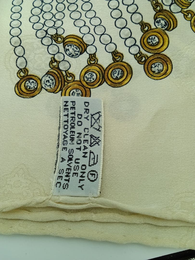 年末SALE【CHANEL】 ビジューモチーフ ビンテージスカーフ