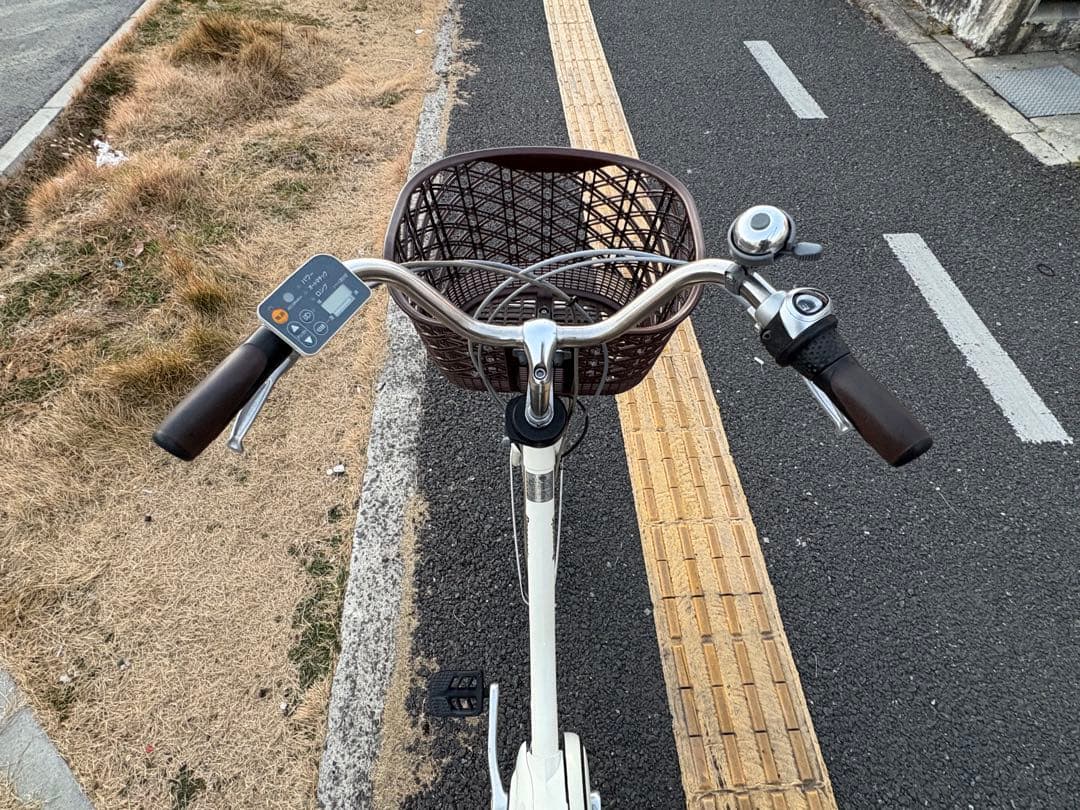 中古Panasonic電動アシスト自転車　8.9Ah 大阪　093番