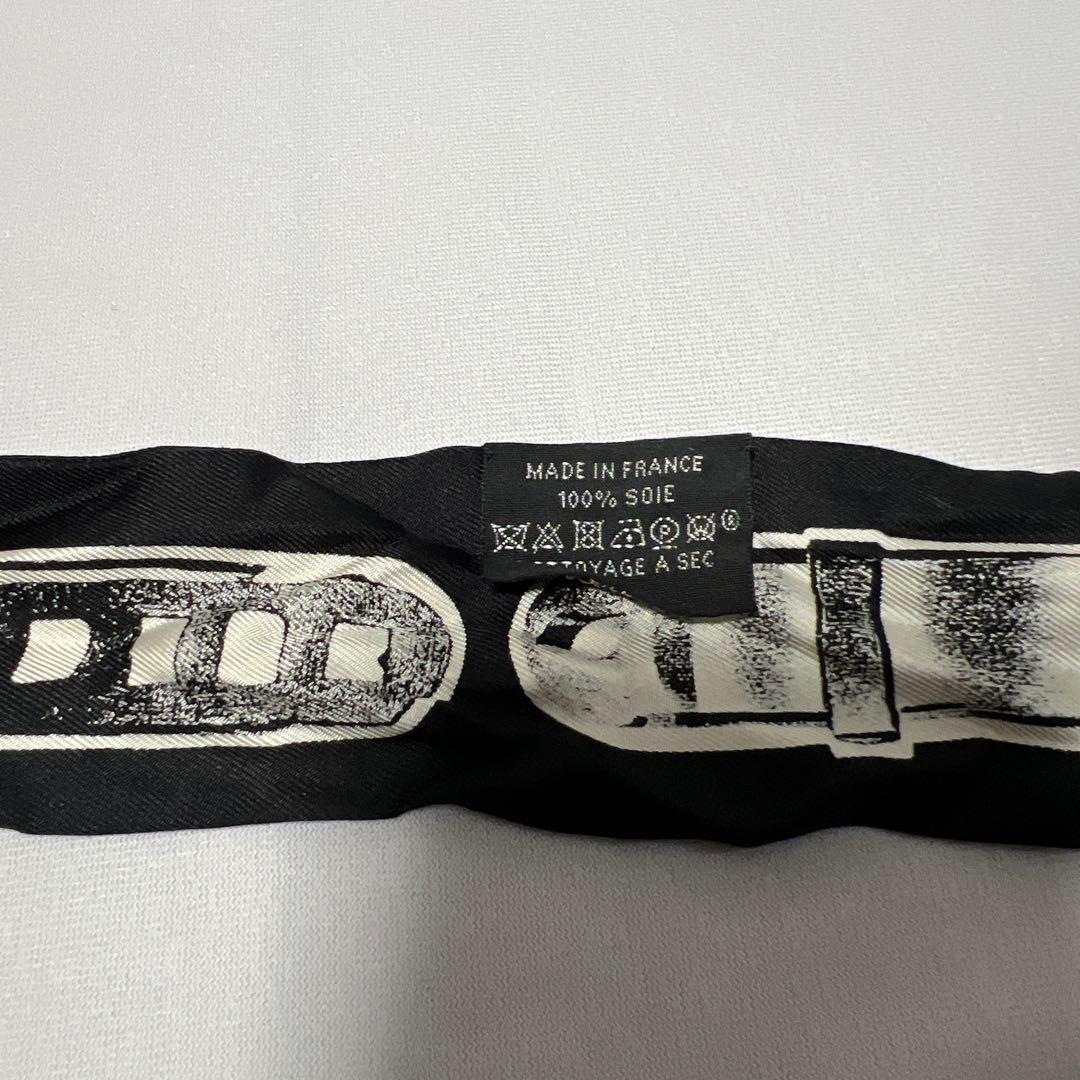HERMES エルメス　ツイリー スカーフ　トレゾール ドゥ メドール　ブラック