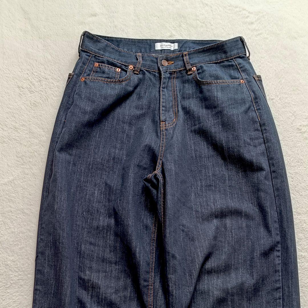 MARJOUR TUCK DENIM タックデニム　ワイドシルエット　バックル