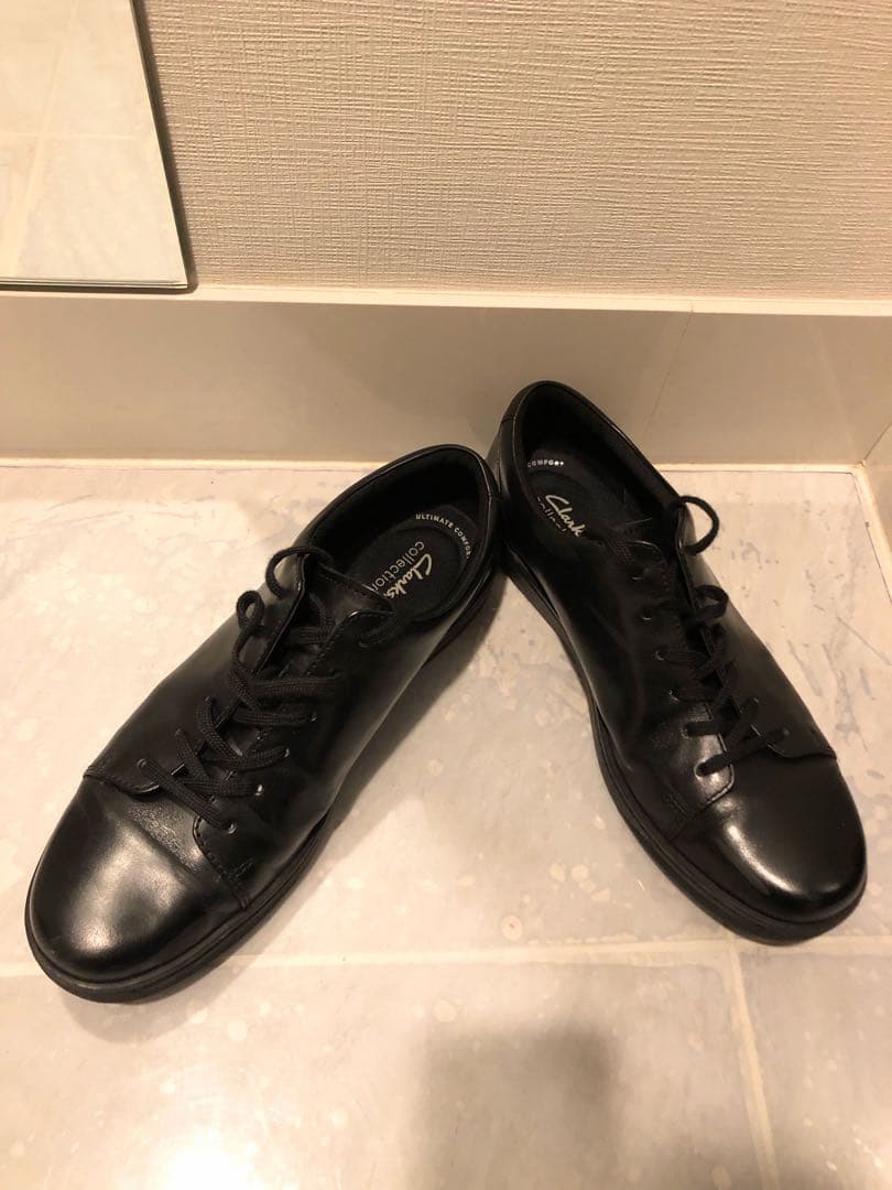 レザー スニーカー　Clarks/キットナロー