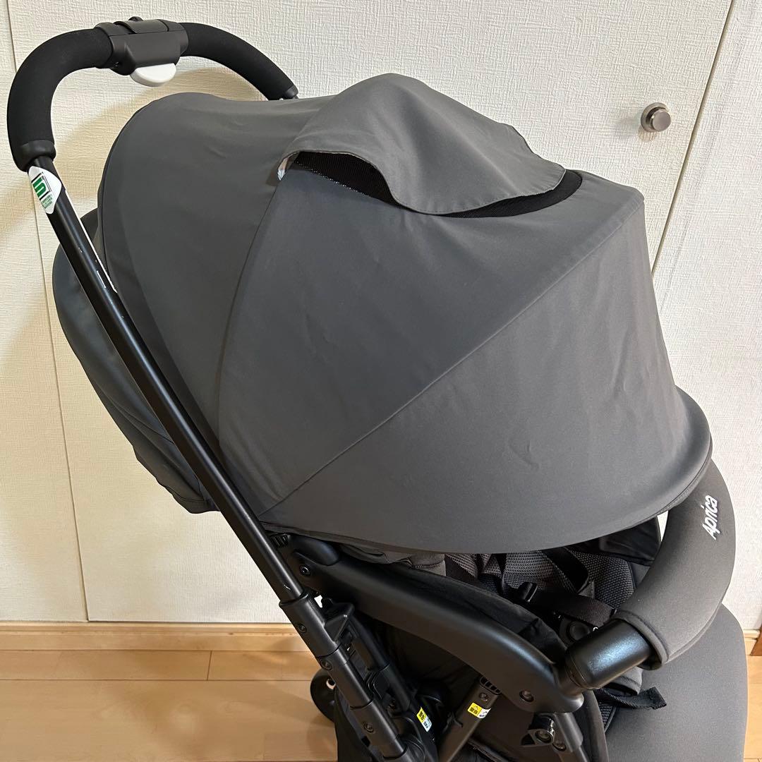 【美品】人気モデル アップリカ カルーン エアー メッシュAB 超軽量
