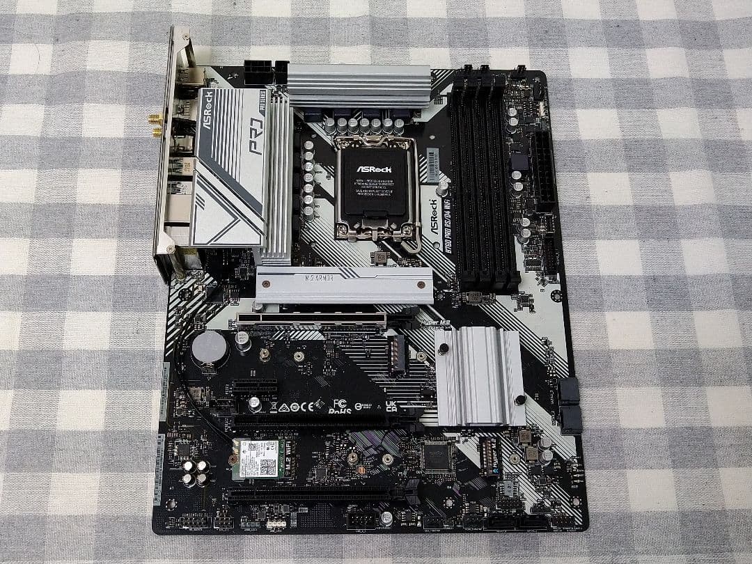マザーボード ASRock B760 Pro RS/D4 WiFi