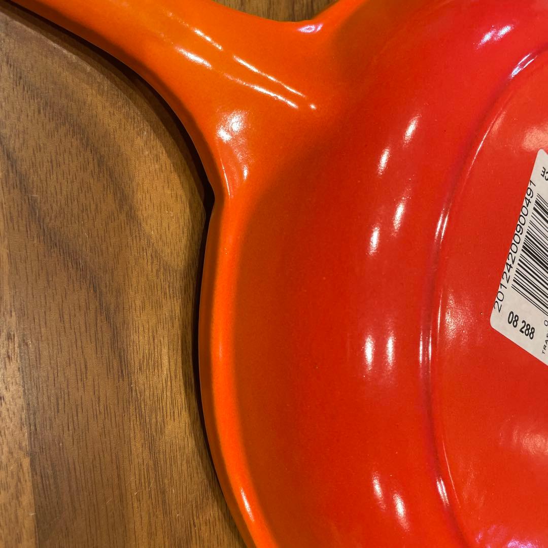 【未使用】ル・クルーゼ　スキレット　20㎝　ハンドルホルダー付