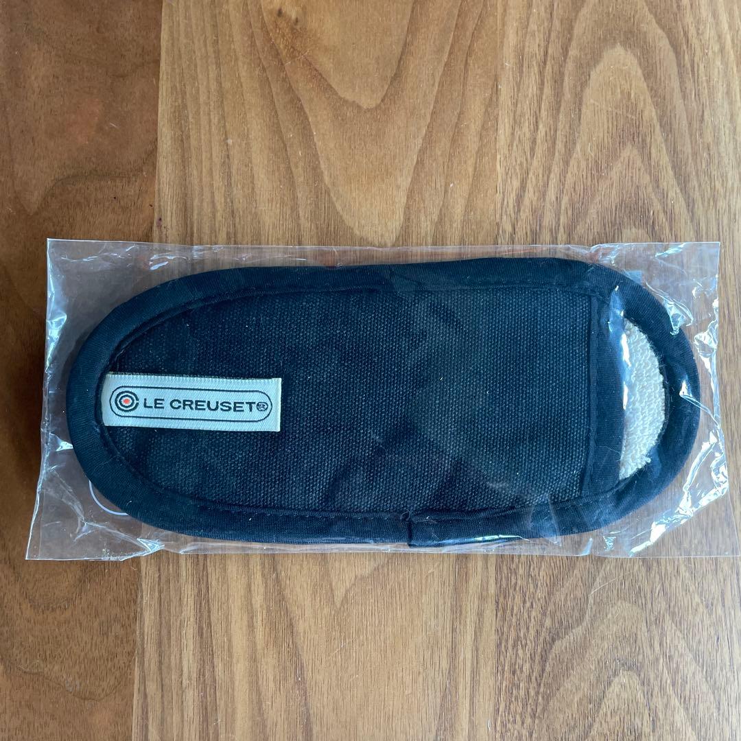 【未使用】ル・クルーゼ　スキレット　20㎝　ハンドルホルダー付