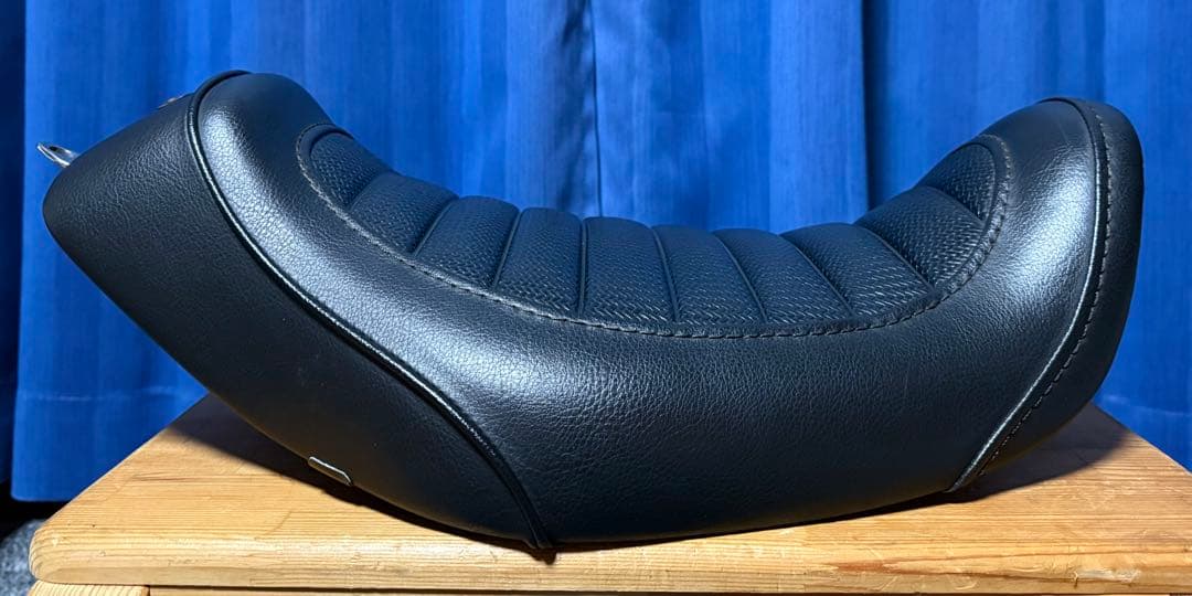 ハーレー ダイナ K&H S-5802T ソロシート シングルシート