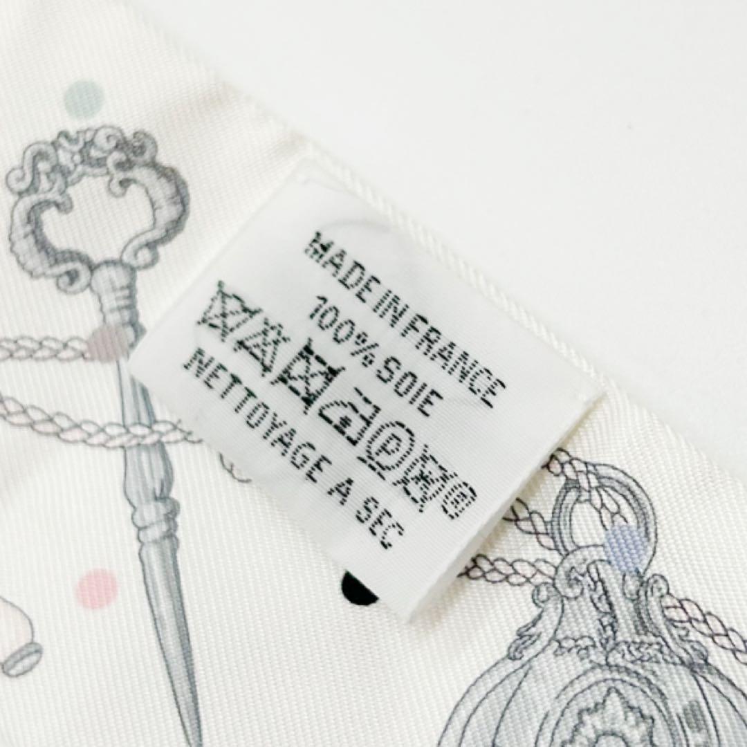 HERMES エルメス　ツイリー　スカーフ　LES　CLES　シルク　　鍵柄