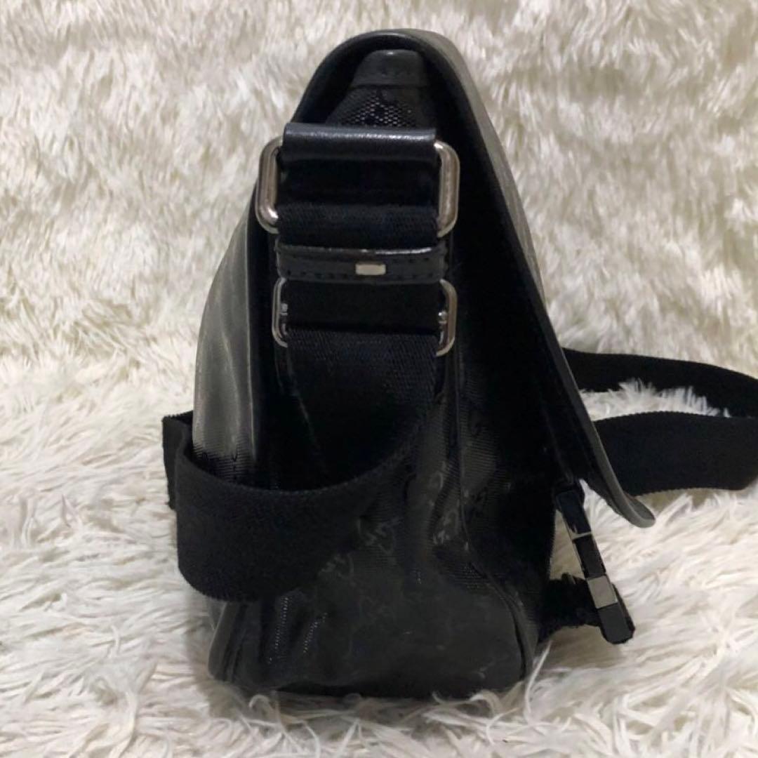 極美品✨グッチ GUCCI メッセンジャーバッグ ショルダーバッグ　ブラック