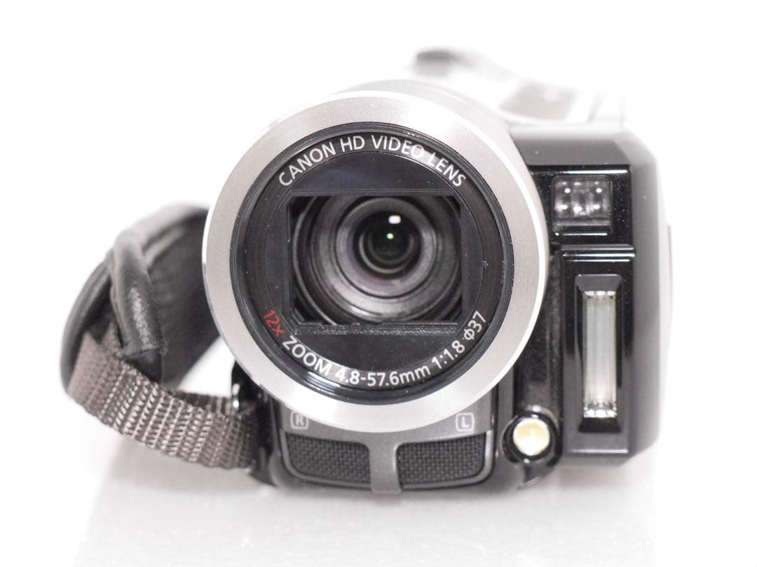 ビデオカメラ Canon iVIS HF11
