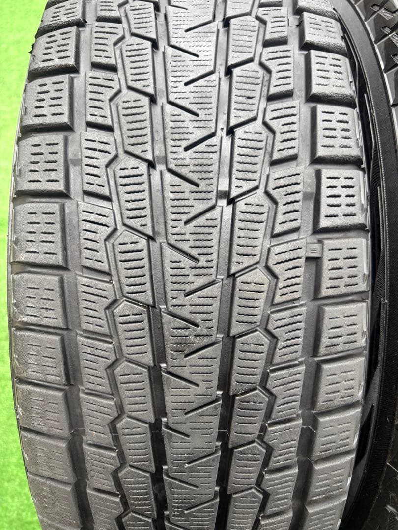 YOKOHAMA ice GUARD 225/60R18 2024年製 深山