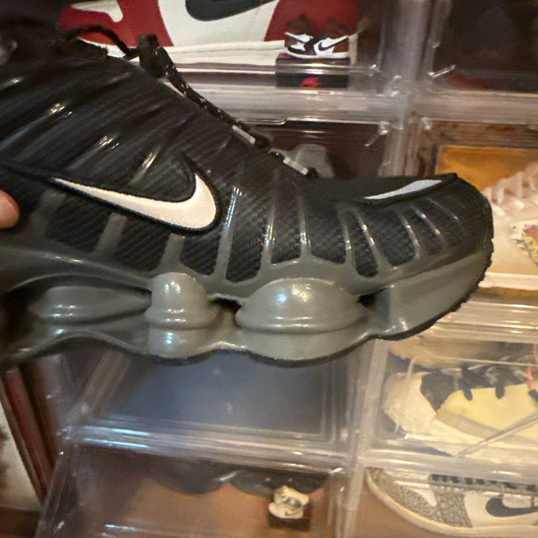 靴 Nike Shox TL \"Black and llic Silver