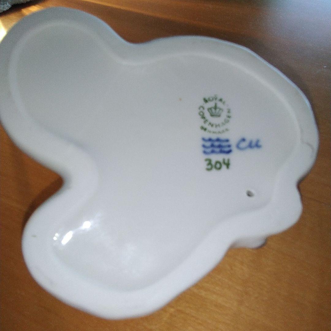 ロイヤルコペンハーゲン 猫の置物 陶器