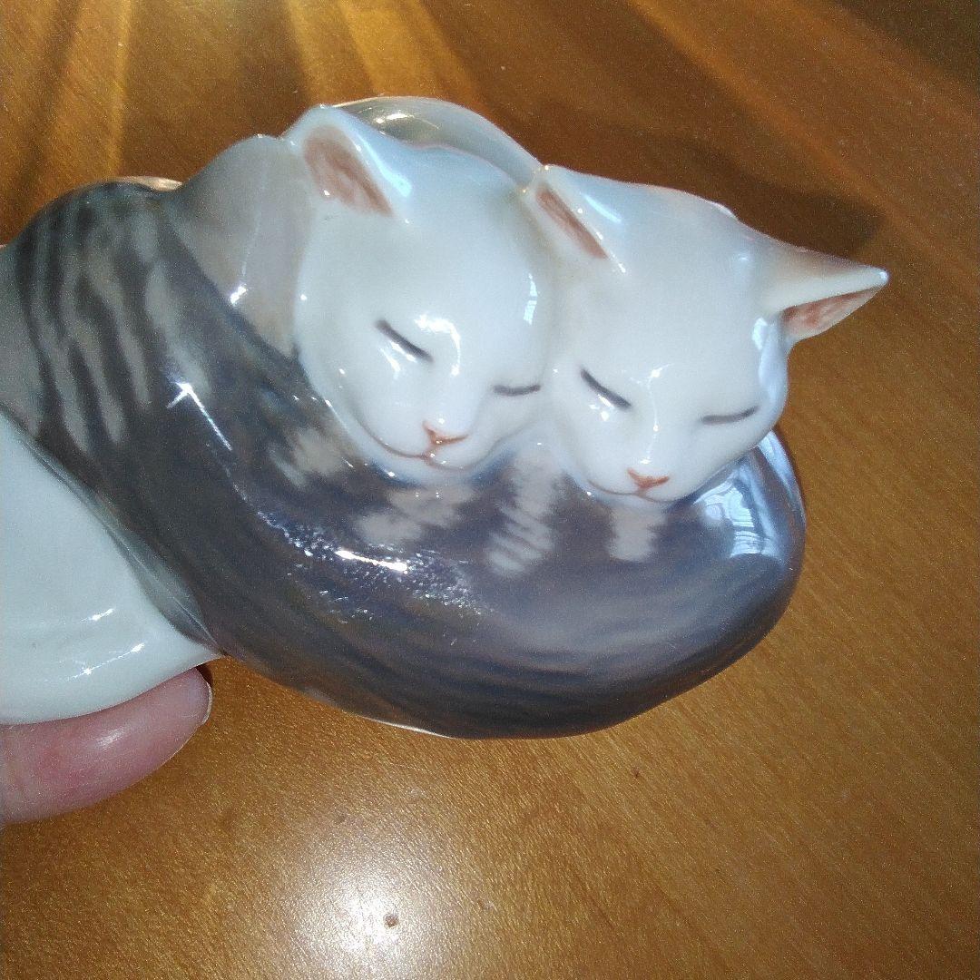 ロイヤルコペンハーゲン 猫の置物 陶器