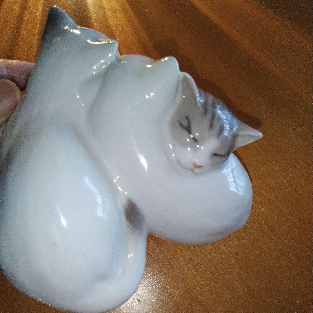 ロイヤルコペンハーゲン 猫の置物 陶器