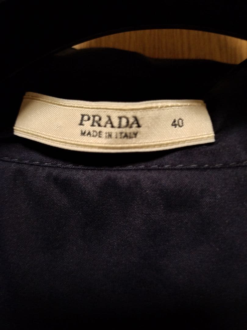PRADA プラダネイビー 半袖シャツ 40